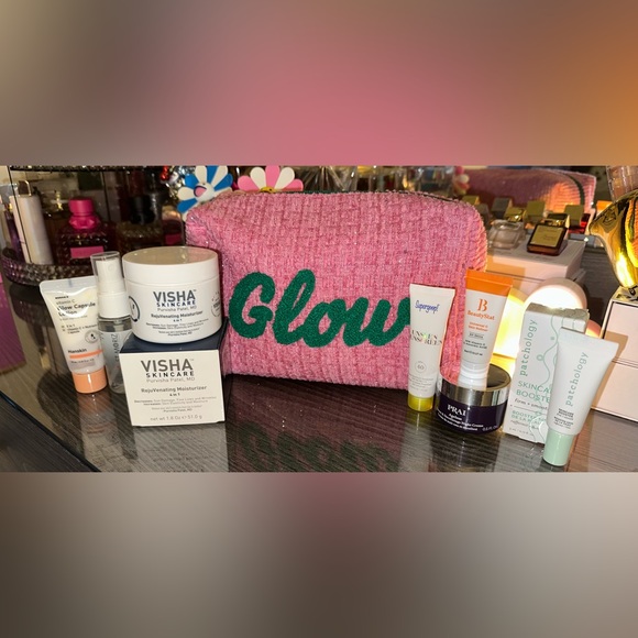 Let'S Get Glowing Skincare Set ($120 Value) - Picture 6 of 12